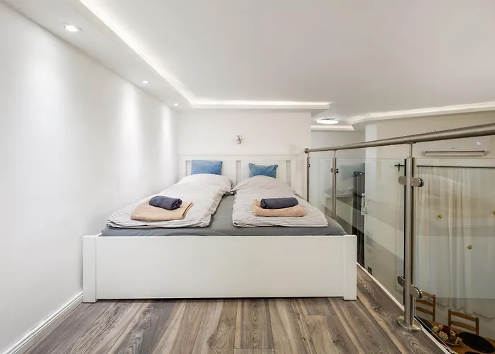 Happy House - Steps From Szimpla Ruin Bar Budapest