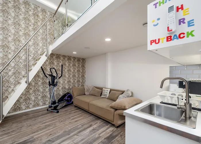 Happy House - Steps From Szimpla Ruin Bar * Budapest