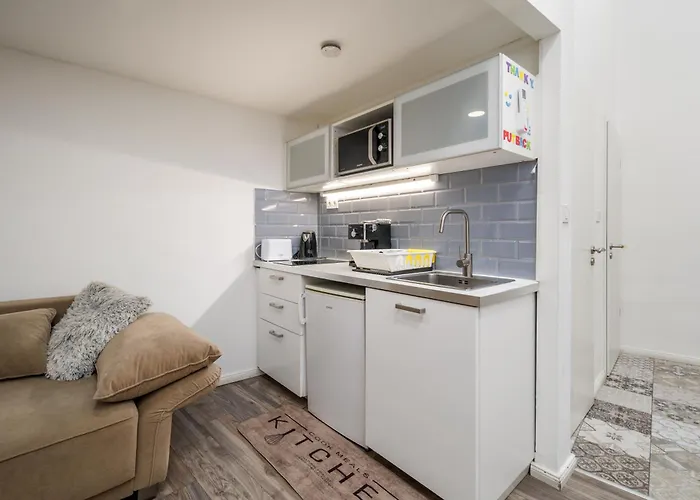 Happy House - Steps From Szimpla Ruin Bar Budapest