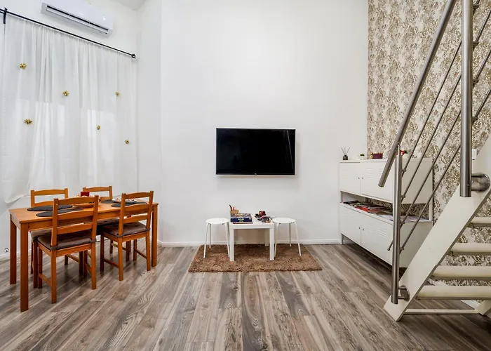 Happy House - Steps From Szimpla Ruin Bar Budapest