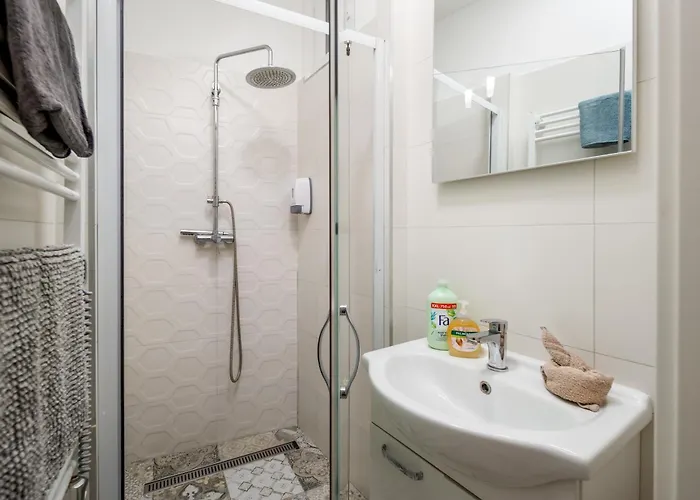 Daire Happy House - Steps From Szimpla Ruin Bar